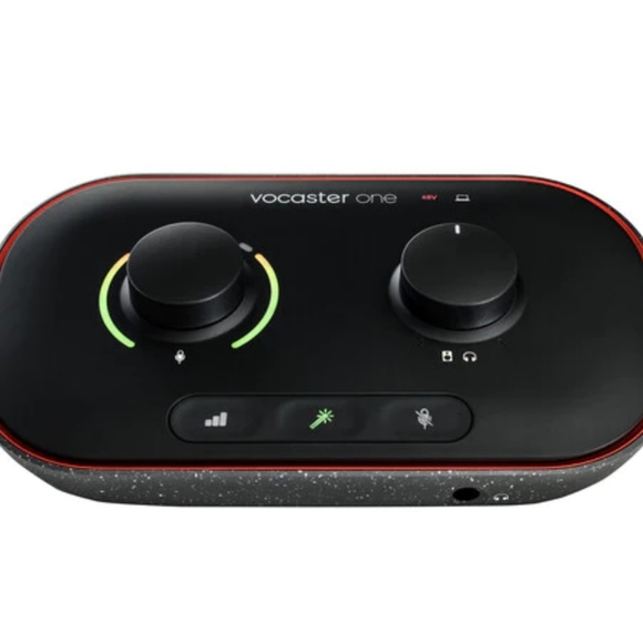 Focusrite Vocaster One Audio Interface for Podcasting and Recording as Solo Crea - Picture 5 of 8
